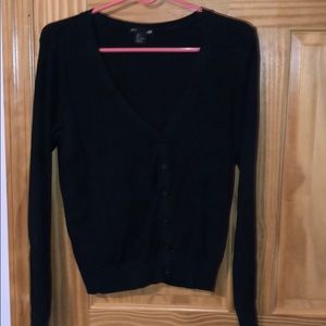 H & M sweater
